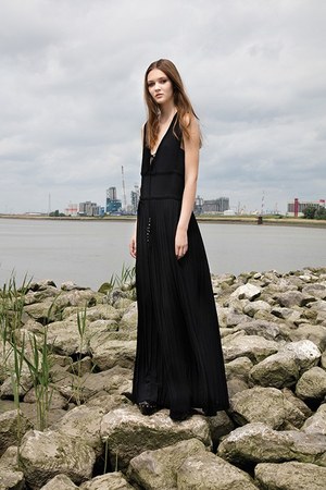 ヴェロニク ブランキーノ(Veronique Branquinho) 2017年リゾートウィメンズコレクション  - 写真24