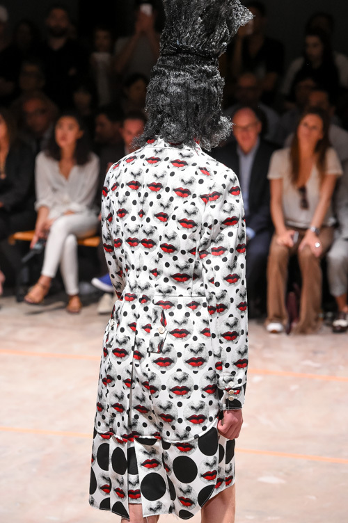 コム デ ギャルソン・オム プリュス(COMME des GARÇONS HOMME PLUS) 2017年春夏メンズコレクション  - 写真40