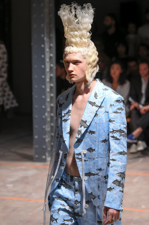 コム デ ギャルソン・オム プリュス(COMME des GARÇONS HOMME PLUS) 2017年春夏メンズコレクション  - 写真48