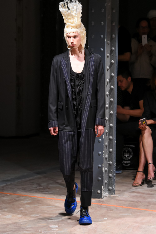 コム デ ギャルソン・オム プリュス(COMME des GARÇONS HOMME PLUS) 2017年春夏メンズコレクション  - 写真68