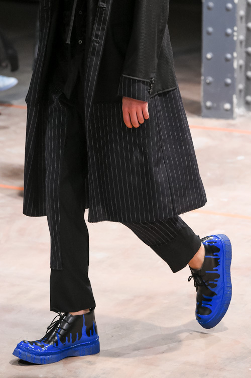 コム デ ギャルソン・オム プリュス(COMME des GARÇONS HOMME PLUS) 2017年春夏メンズコレクション  - 写真70