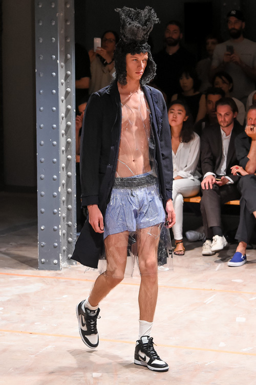 コム デ ギャルソン・オム プリュス 2017年春夏｜male レインコート