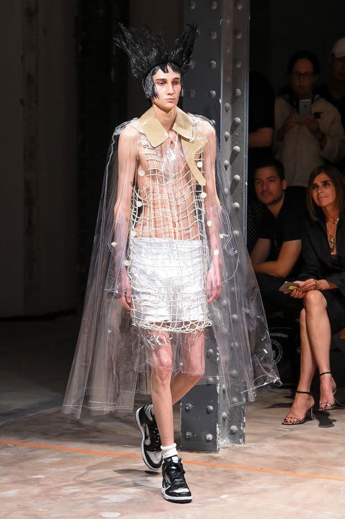 コム デ ギャルソン・オム プリュス(COMME des GARÇONS HOMME PLUS) 2017年春夏メンズコレクション  - 写真98