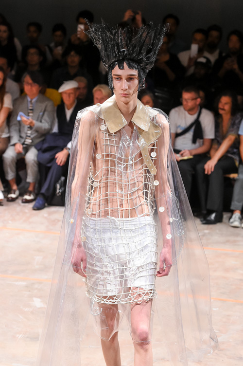 コム デ ギャルソン・オム プリュス(COMME des GARÇONS HOMME PLUS) 2017年春夏メンズコレクション  - 写真99