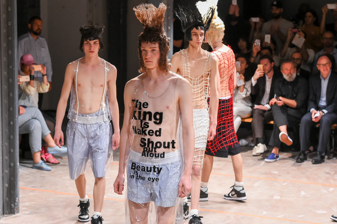 コム デ ギャルソン・オム プリュス(COMME des GARÇONS HOMME PLUS) 2017年春夏メンズコレクション  - 写真105