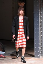 コム デ ギャルソン・オム プリュス 17年春夏コレクション - 裸の王様に、各々の美意識を乗せて｜写真29