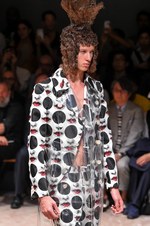 コム デ ギャルソン・オム プリュス 17年春夏コレクション - 裸の王様に、各々の美意識を乗せて｜写真53