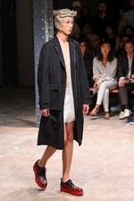 コム デ ギャルソン・オム プリュス 17年春夏コレクション - 裸の王様に、各々の美意識を乗せて｜写真86