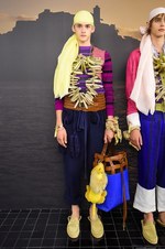 ロエベ 2017年春夏メンズコレクション - 現代を航海するイビザのパイレーツ｜写真9