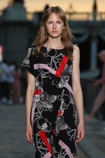 ポール & ジョー 2017年春夏メンズコレクション - モノクロの花々が、鮮やかに咲き誇る夕暮れ｜写真40