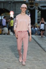 ポール & ジョー 2017年春夏メンズコレクション - モノクロの花々が、鮮やかに咲き誇る夕暮れ｜写真44