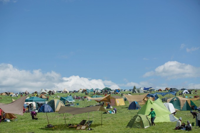 アーバンリサーチ主催のキャンプフェスが群馬で - 熱気球やLeeによるタイダイ染め体験｜写真6