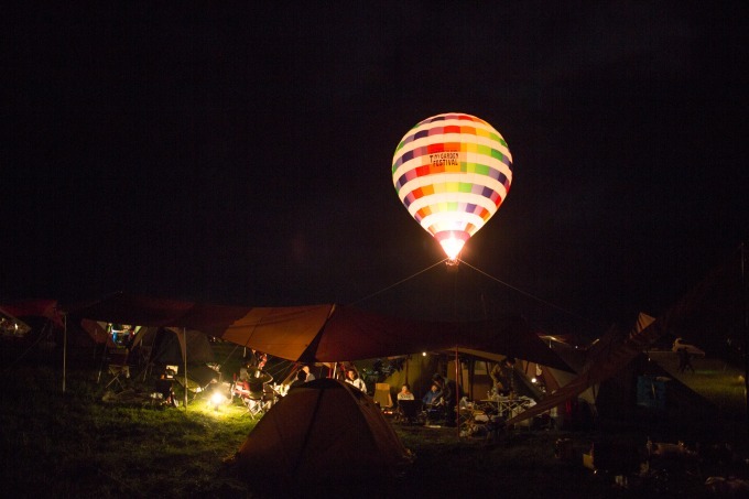 アーバンリサーチ主催のキャンプフェスが群馬で - 熱気球やLeeによるタイダイ染め体験｜写真16