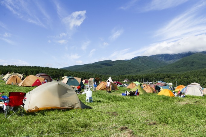 アーバンリサーチ主催のキャンプフェスが群馬で - 熱気球やLeeによるタイダイ染め体験｜写真33