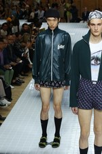 ケンゾー 2017年春夏メンズコレクション - ナイトクラブの伝説を光り輝くワードローブに｜写真26