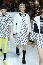 ケンゾー 2017年春夏メンズコレクション - ナイトクラブの伝説を光り輝くワードローブに｜写真48