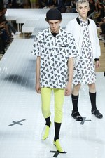 ケンゾー 2017年春夏メンズコレクション - ナイトクラブの伝説を光り輝くワードローブに｜写真49