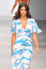 ブラジルの優雅でエキサイティングな日常を表現 - イッサ ロンドン(ISSA LONDON)、2012年春夏コレクション｜写真21