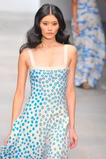 ブラジルの優雅でエキサイティングな日常を表現 - イッサ ロンドン(ISSA LONDON)、2012年春夏コレクション｜写真23