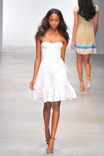 ブラジルの優雅でエキサイティングな日常を表現 - イッサ ロンドン(ISSA LONDON)、2012年春夏コレクション｜写真31