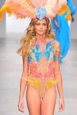 ブラジルの優雅でエキサイティングな日常を表現 - イッサ ロンドン(ISSA LONDON)、2012年春夏コレクション｜写真49