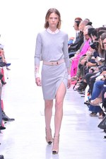 伝統的でクラシックなスタイルに新しい風を吹かせた - プリングル オブ スコットランド(Pringle of Scotland)、2012年春夏コレクション｜写真7