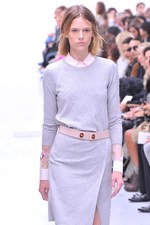 伝統的でクラシックなスタイルに新しい風を吹かせた - プリングル オブ スコットランド(Pringle of Scotland)、2012年春夏コレクション｜写真8