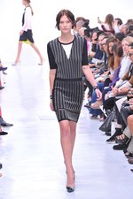 伝統的でクラシックなスタイルに新しい風を吹かせた - プリングル オブ スコットランド(Pringle of Scotland)、2012年春夏コレクション｜写真17