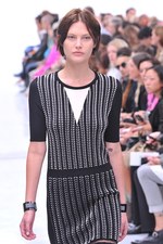 伝統的でクラシックなスタイルに新しい風を吹かせた - プリングル オブ スコットランド(Pringle of Scotland)、2012年春夏コレクション｜写真18