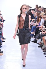 伝統的でクラシックなスタイルに新しい風を吹かせた - プリングル オブ スコットランド(Pringle of Scotland)、2012年春夏コレクション｜写真30