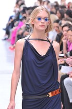 伝統的でクラシックなスタイルに新しい風を吹かせた - プリングル オブ スコットランド(Pringle of Scotland)、2012年春夏コレクション｜写真35