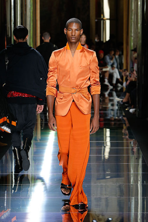 バルマン(BALMAIN) 2017年春夏メンズコレクション  - 写真35