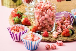 ククルザ ポップコーンの新フレーバー「ピンクベリーシャンパン」3種のベリーをミックス｜写真1