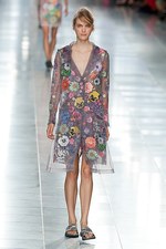 クリストファーケイン 2012年春夏コレクション - 繊細で美しく輝くプリントで観客を魅了｜写真26