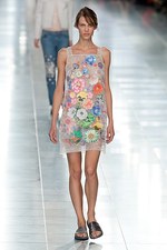 クリストファーケイン 2012年春夏コレクション - 繊細で美しく輝くプリントで観客を魅了｜写真27