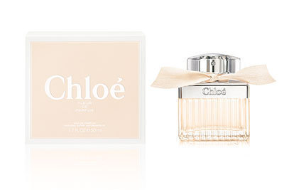 クロエから新フレグランス「クロエ フルール ド パルファム」ローズの雌しべと雄しべに着目