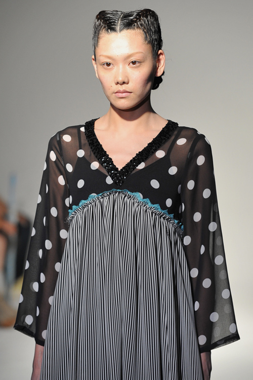スナオクワハラ 2012年春夏<span>コレクション</span> - 写真31