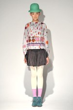 ガーリーでノスタルジックな花柄の世界 - sunaokuwahara(スナオクワハラ) 2012年春夏コレクション｜写真5