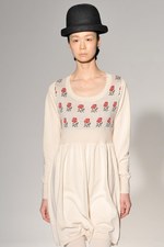 ガーリーでノスタルジックな花柄の世界 - sunaokuwahara(スナオクワハラ) 2012年春夏コレクション｜写真25