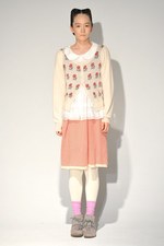 ガーリーでノスタルジックな花柄の世界 - sunaokuwahara(スナオクワハラ) 2012年春夏コレクション｜写真28