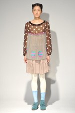 ガーリーでノスタルジックな花柄の世界 - sunaokuwahara(スナオクワハラ) 2012年春夏コレクション｜写真32