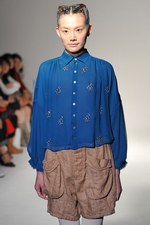 ガーリーでノスタルジックな花柄の世界 - sunaokuwahara(スナオクワハラ) 2012年春夏コレクション｜写真41