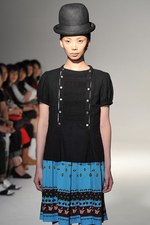 ガーリーでノスタルジックな花柄の世界 - sunaokuwahara(スナオクワハラ) 2012年春夏コレクション｜写真82