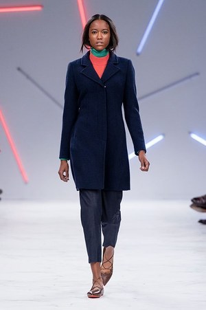 ユナイテッド カラーズ オブ ベネトン(UNITED COLORS OF BENETTON.) 2016年秋ウィメンズコレクション  - 写真24