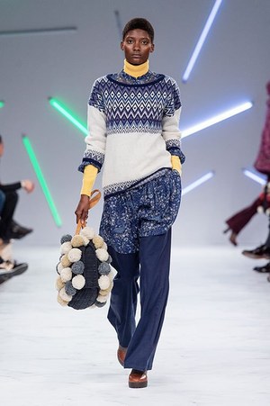 ユナイテッド カラーズ オブ ベネトン(UNITED COLORS OF BENETTON.) 2016年秋ウィメンズコレクション  - 写真36