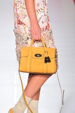 海辺で夏を楽しむためのポップでファンシーなスタイル - マルベリー(MULBERRY) 2012年春夏コレクション｜写真22