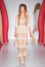 海辺で夏を楽しむためのポップでファンシーなスタイル - マルベリー(MULBERRY) 2012年春夏コレクション｜写真30
