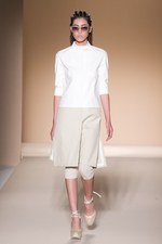 砂漠にインスパイアされたカラーと近未来的なシルエット - マックスマーラ(MaxMara) 2012年春夏コレクション｜写真27