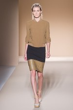 砂漠にインスパイアされたカラーと近未来的なシルエット - マックスマーラ(MaxMara) 2012年春夏コレクション｜写真45