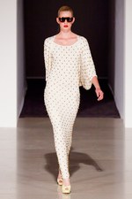 キャサリン妃の妹ピッパ・ミドルトンもフロントロウで見守った テンパリーロンドン(Temperley London) 2012年春夏コレクション｜写真5